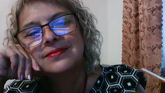 Snapshot of ElizabethGorden chatting on July 2026 05:31:01 PM ElizabethGorden online show from July 2026 05:31:01 PM