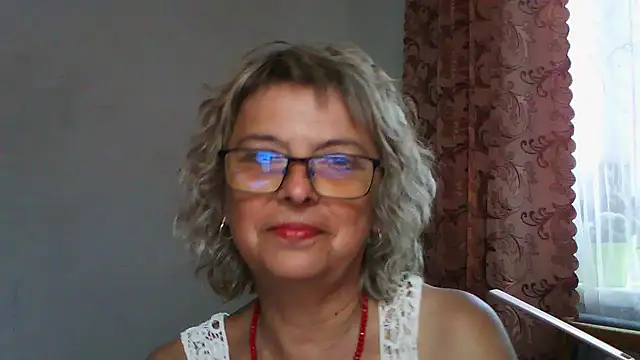 Snapshot of ElizabethGorden chatting on July 2026 01:16:01 PM ElizabethGorden online show from July 2026 01:16:01 PM