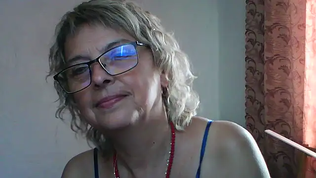 Snapshot of ElizabethGorden chatting on July 2026 06:50:01 AM ElizabethGorden online show from July 2026 06:50:01 AM