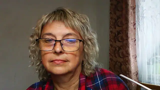 Snapshot of ElizabethGorden chatting on July 2026 12:48:02 PM ElizabethGorden online show from July 2026 12:48:02 PM
