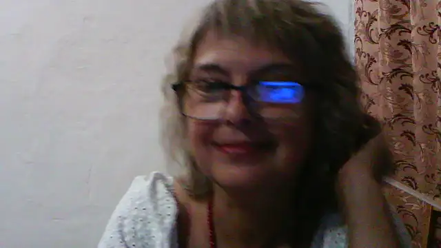 Snapshot of ElizabethGorden chatting on July 2026 07:39:01 PM ElizabethGorden online show from July 2026 07:39:01 PM