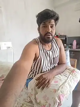 smallIdick 69 online show from May 2026 03:57:01 AM