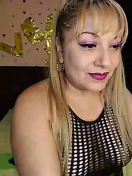 Snapshot of Venuss_Milf chatting on June 2026 10:21:01 AM Venuss Milf online show from June 2026 10:21:01 AM