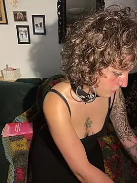 EmilieBraun online show from May 2026 08:13:02 PM