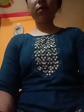 Snapshot of Life_Of_Diya chatting on May 2026 03:28:01 PM Life Of Diya online show from May 2026 03:28:01 PM
