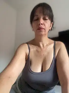 Soy Camila8 online show from June 2026 11:14:02 AM