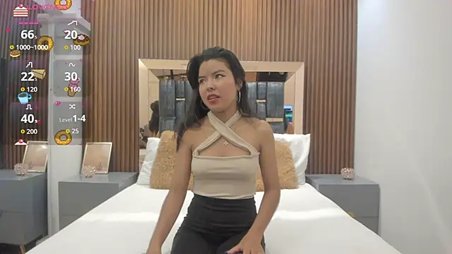 Snapshot of Dulce_Glamor_ chatting on August 2026 10:25:02 AM Dulce Glamor online show from August 2026 10:25:02 AM