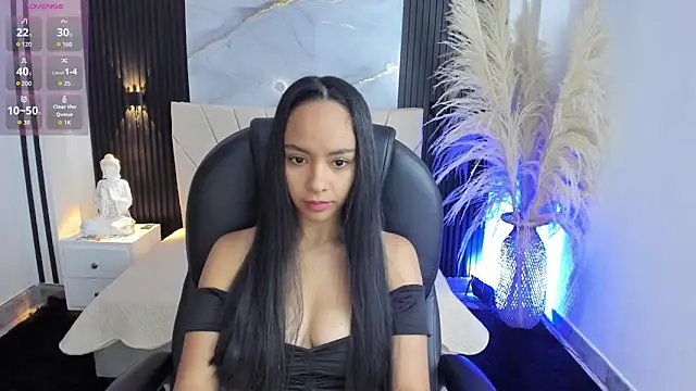 Selene-Diior online show from May 2026 11:48:01 AM