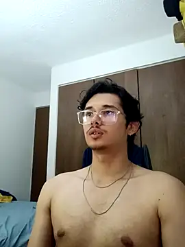 Snapshot of x-NoAh-x chatting on July 2026 03:00:02 AM x-NoAh-x online show from July 2026 03:00:02 AM