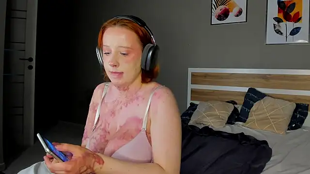 Maya foxy online show from June 2026 11:23:01 AM
