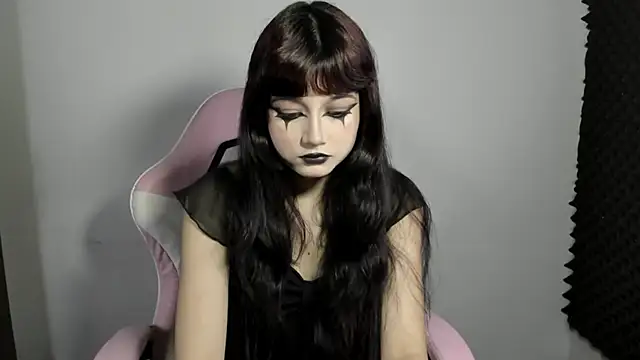 Snapshot of AnaisX0X0 chatting on May 2026 11:24:02 PM AnaisX0X0 online show from May 2026 11:24:02 PM