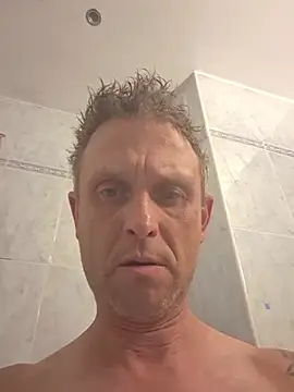 Snapshot of Marcin43w chatting on May 2026 08:39:02 PM Marcin43w online show from May 2026 08:39:02 PM