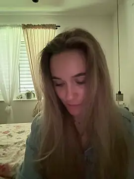 Snapshot of LillyStarr chatting on June 2026 11:09:01 AM LillyStarr online show from June 2026 11:09:01 AM