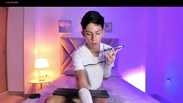 Baby noahtt online show from June 2026 01:26:02 PM
