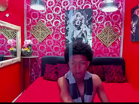 skinny20boy online show from July 2026 11:40:02 PM