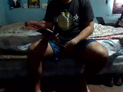 Snapshot of Martin106 chatting on May 2026 03:28:02 PM Martin106 online show from May 2026 03:28:02 PM