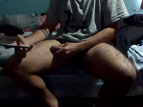 Snapshot of Martin106 chatting on May 2026 06:57:01 PM Martin106 online show from May 2026 06:57:01 PM