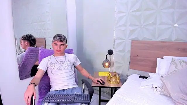 Valerius Angel online show from May 2026 01:01:01 AM