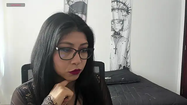 Snapshot of GoddessValentinaX chatting on June 2026 08:56:02 PM GoddessValentinaX online show from June 2026 08:56:02 PM