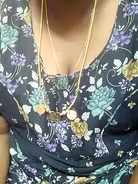 Snapshot of tamilkavitha123 chatting on July 2026 05:59:01 AM tamilkavitha123 online show from July 2026 05:59:01 AM