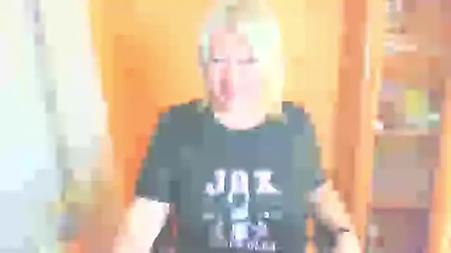 Snapshot of MollyyJoyy chatting on June 2026 08:55:02 PM MollyyJoyy online show from June 2026 08:55:02 PM