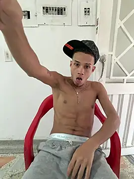 friends lust latin online show from August 2026 10:23:01 PM
