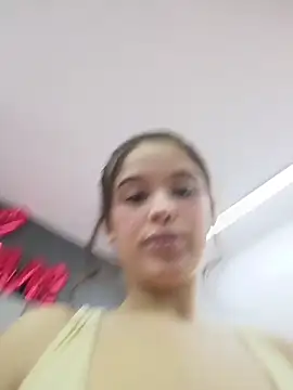 Amber-Horney- online show from May 2026 02:44:01 PM