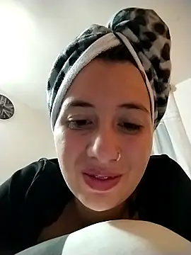 Annie loveer online show from June 2026 02:24:02 AM