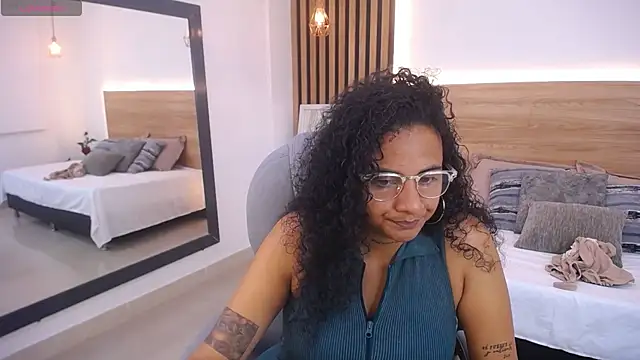 Snapshot of alexa_forbes_ chatting on May 2026 02:20:02 AM alexa forbes online show from May 2026 02:20:02 AM