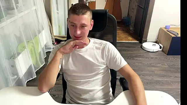 Snapshot of Keksik_ chatting on July 2026 04:13:01 PM Keksik online show from July 2026 04:13:01 PM