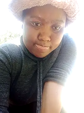 ChubbyMidgetxxx19 online show from June 2026 11:09:02 AM
