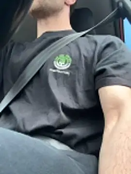 KraziMiii online show from May 2026 02:44:01 PM