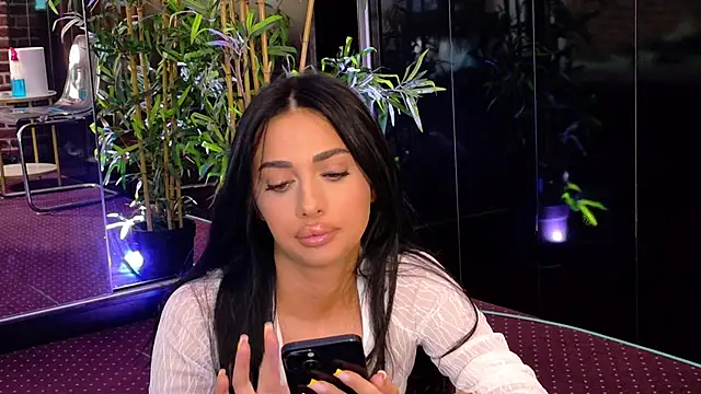 Snapshot of VanessaVosss chatting on June 2026 05:17:02 PM VanessaVosss online show from June 2026 05:17:02 PM
