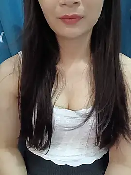 -Hena- online show from May 2026 05:02:02 AM