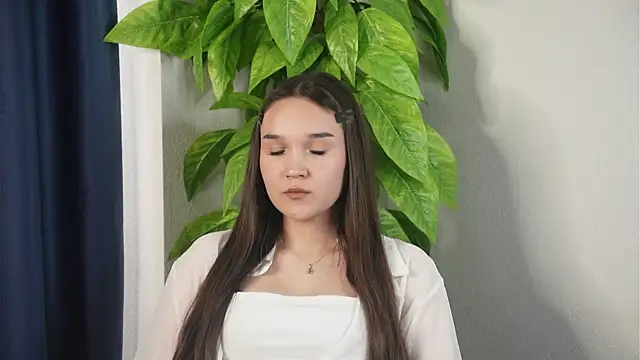 AlenaCubr online show from May 2026 10:36:01 AM