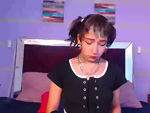 JadeBonnet online show from May 2026 08:06:02 PM