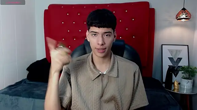 mateo daza online show from May 2026 07:42:02 PM