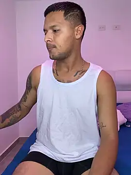 ElianVega online show from May 2026 03:59:02 AM
