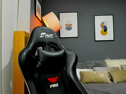 ZEI-001 online show from June 2026 07:25:02 AM