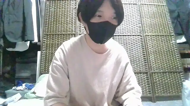 kazupan22 online show from July 2026 12:10:01 PM