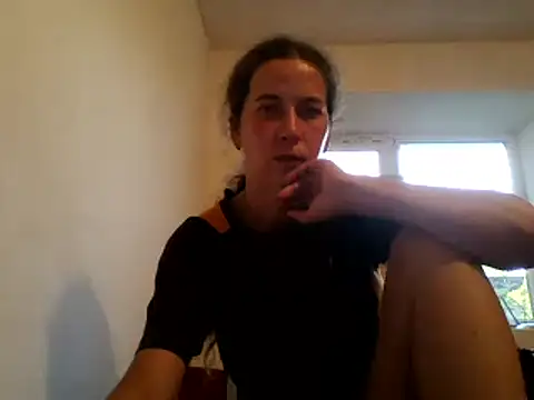 Snapshot of DanicaFey chatting on June 2026 05:29:01 PM DanicaFey online show from June 2026 05:29:01 PM