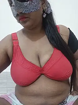 Snapshot of Ponaam-Babe chatting on June 2026 06:53:01 PM Ponaam-Babe online show from June 2026 06:53:01 PM