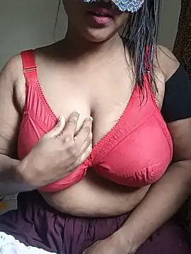 Snapshot of Ponaam-Babe chatting on June 2026 10:25:01 AM Ponaam-Babe online show from June 2026 10:25:01 AM