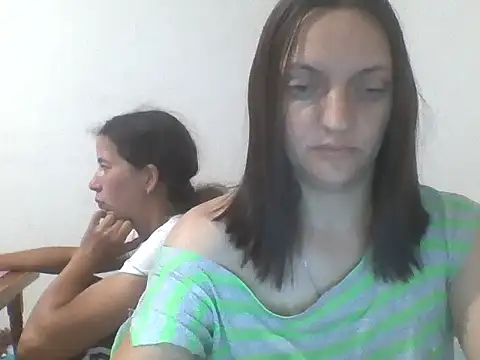 Snapshot of Kimmy_Webb chatting on July 2026 06:21:01 PM Kimmy Webb online show from July 2026 06:21:01 PM