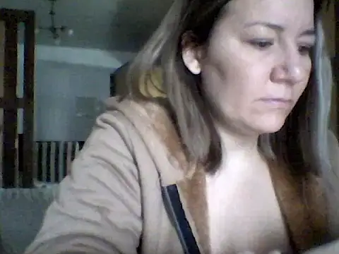 Snapshot of AllisonLove2 chatting on June 2026 04:02:02 PM AllisonLove2 online show from June 2026 04:02:02 PM