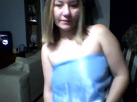 Snapshot of AllisonLove2 chatting on June 2026 04:48:01 AM AllisonLove2 online show from June 2026 04:48:01 AM