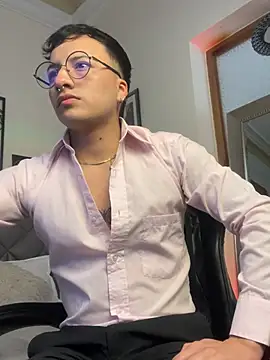Dereck Klain online show from May 2026 07:44:01 PM