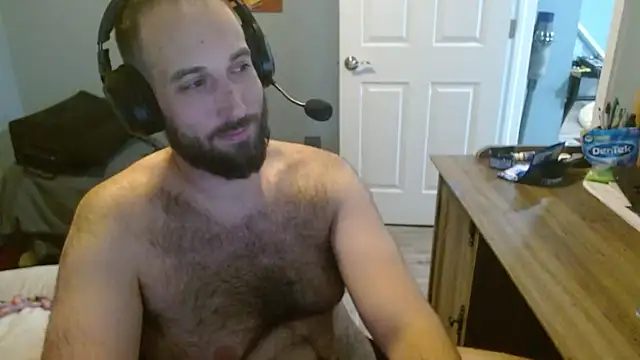Snapshot of dannyboyx69 chatting on May 2026 02:40:02 AM dannyboyx69 online show from May 2026 02:40:02 AM