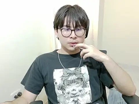 Snapshot of kuromi_boy chatting on June 2026 10:53:02 PM kuromi boy online show from June 2026 10:53:02 PM