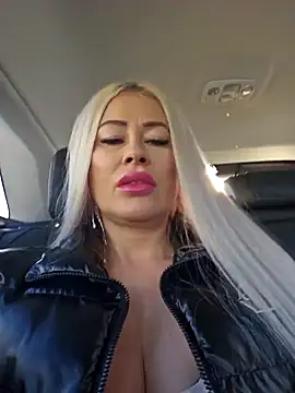 Snapshot of MILFBARBY chatting on December 2024 09:16:02 AM MILFBARBY online show from December 2024 09:16:02 AM